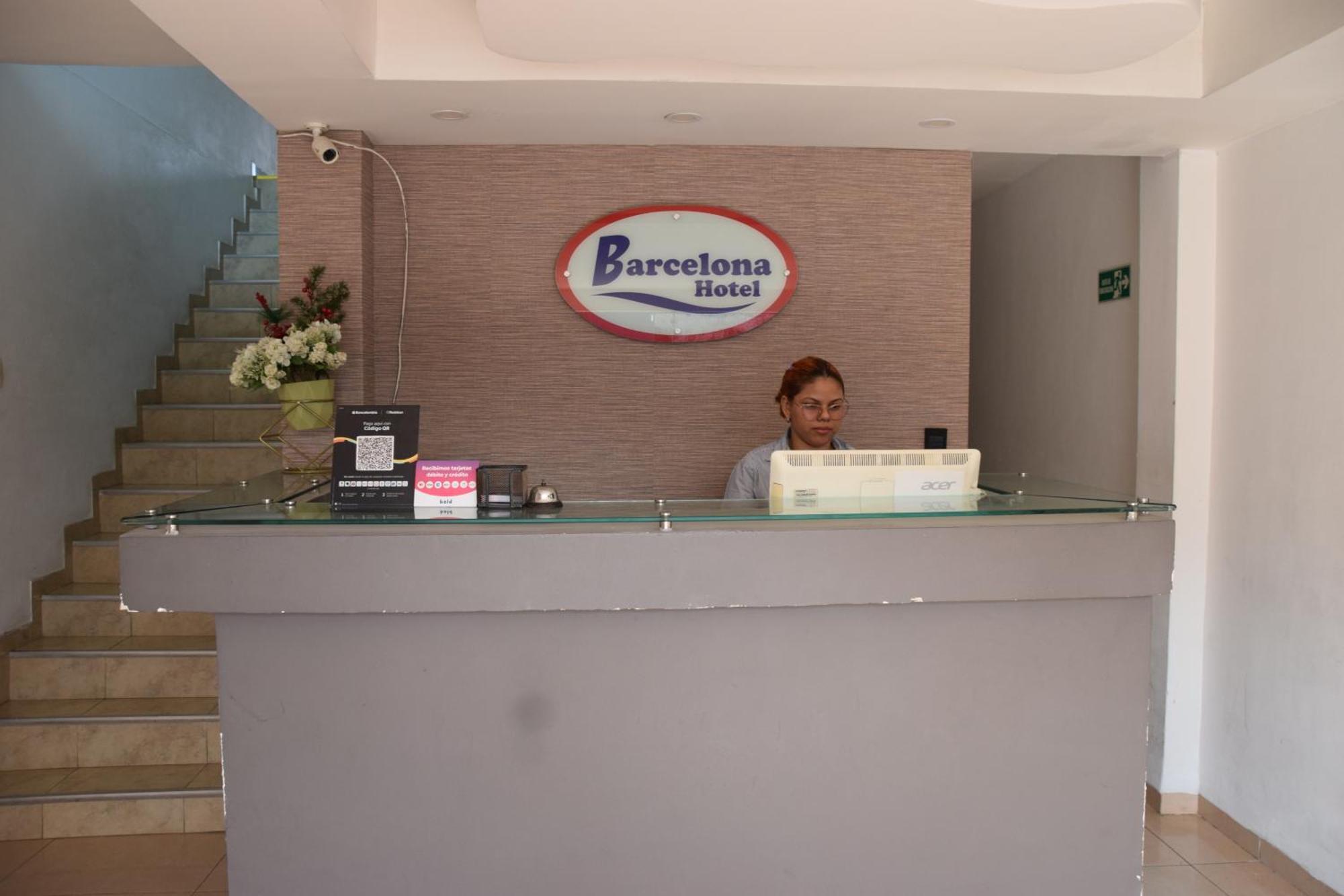 Hotel Barcelona Montería Exterior foto